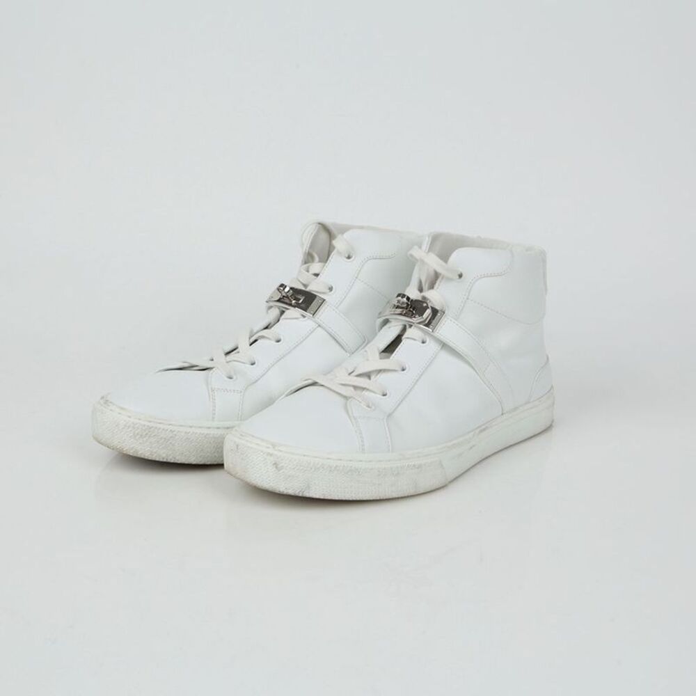 Daydream Sneakers Size
